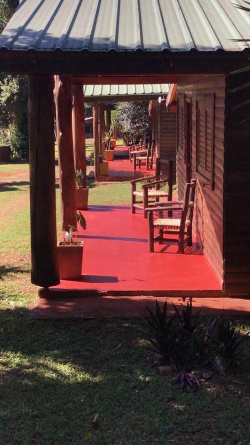 Cabanas Soltame Carnaval Puerto Iguazu Exterior photo